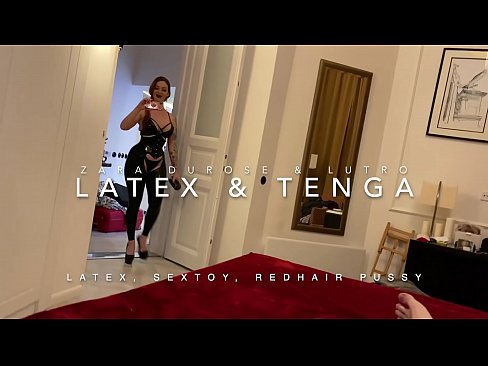 ❤️ Redheaded น้องสาวต่างบุพการี in latex costume fucked by stepbrother ❤ โป๊ ที่เรา ❌️